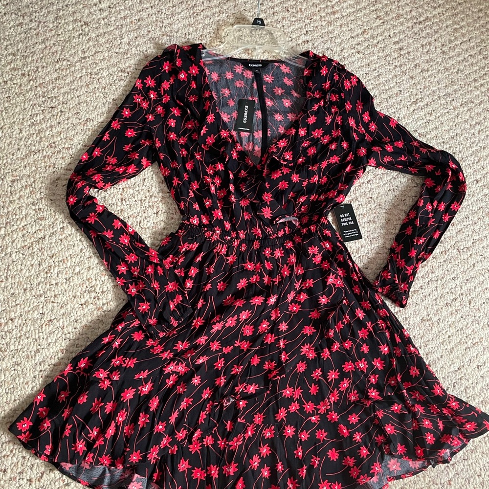Dress XS- brand new, never worn.